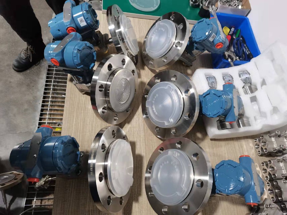 流量变送器：工业自动化的得力助手